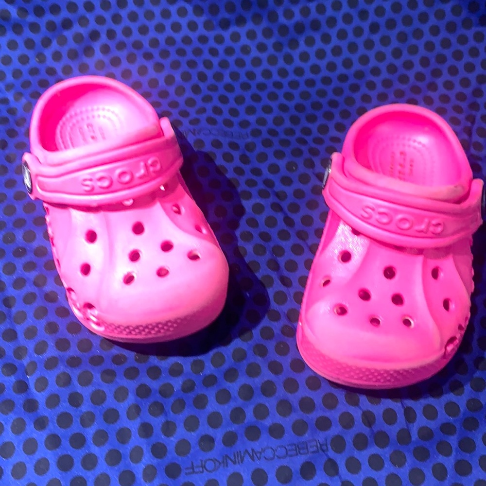 Pink kids crocks